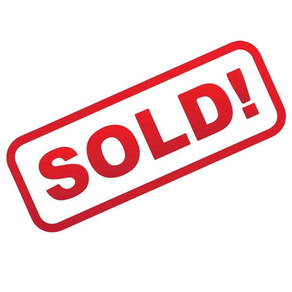 Pink two piece outfit. Worn to Coachella. Size Small for top and bottom.SOLD. - Picture 1 of 2